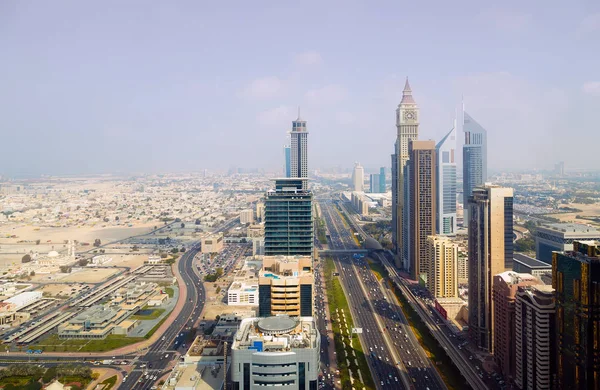 Panorama gratte-ciel bâtiments Dubaï, Émirats arabes unis — Photo