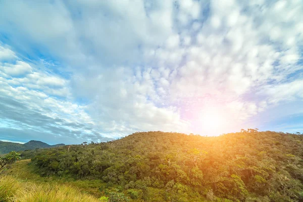 El fin del mundo en el Parque Nacional Horton Plains Sri Lanka . —  Fotos de Stock