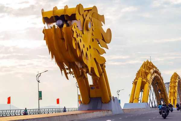 Da Nang Han Nehri Vietnam Dragon Köprüsü. — Stok fotoğraf