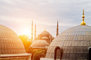 Ramazan dış özellikler kubbeler Minare Osmanlı mimarisi