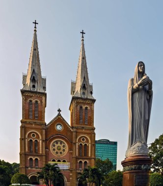 Notre-Dame Katedrali Basilica Saigon Ho Chi Minh City, Virgin
