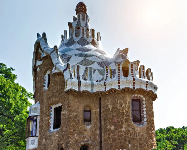 Barcelona buildings at the entrance of the park — Stock Photo, Image