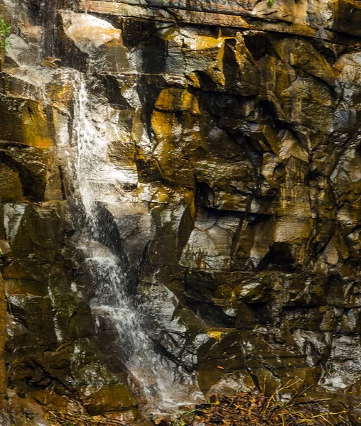 Cachoeira profunda — Fotografia de Stock