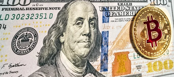 Złoto Bitcoin moneta dolara banknotów pieniądze amerykańskie — Zdjęcie stockowe