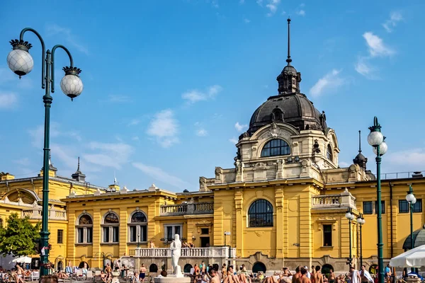 Barokní minerální prameny Szechenyi Lázně světoznámé termální — Stock fotografie