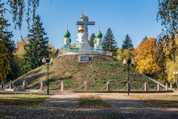 Bölgedeki Rus Kardeşlik Mezar Savaşçıları Tarihi Kültürel Rezerv Büyük Poltava — Stok fotoğraf