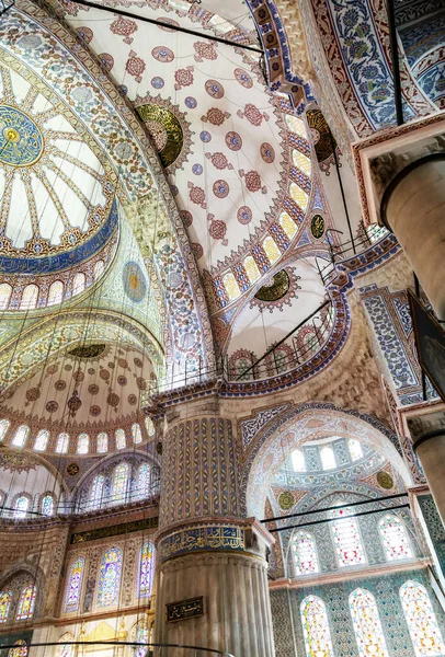 Istanbul Turkey Maj 2014 Wnętrze Błękitnego Meczetu Sultanahmet Stambule Turcja — Zdjęcie stockowe