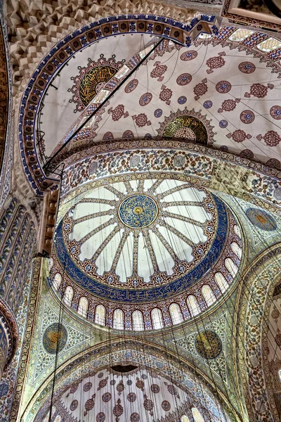 Istanbul Nbul Turkey May 2014 Interior Sultanahmet Mosque Blue Mosque — 图库照片