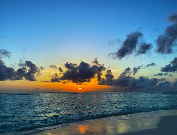 Zonsopgang Zee Malediven Atol Eiland Zonsondergang Panoramisch Landschap Van Indische — Stockfoto