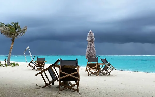 Île Atoll Des Maldives Beau Paysage Plage Eau Cristalline Turquoise — Photo