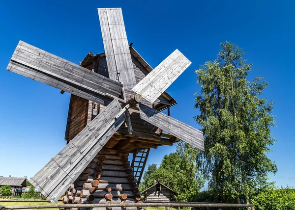 Oude Houten Molen Boerderij Windmolen — Stockfoto