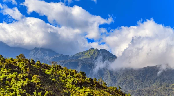 Berg Indochina Landschaft Terrassen Grünes Gras Blauer Himmel Wolke Der — Stockfoto