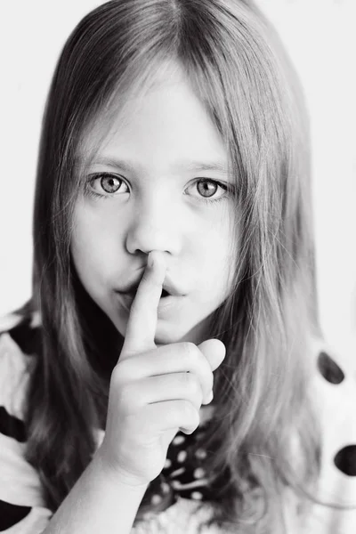 Girl Placing Finger Lips Asking Shh Quiet Silence — Stock Photo, Image