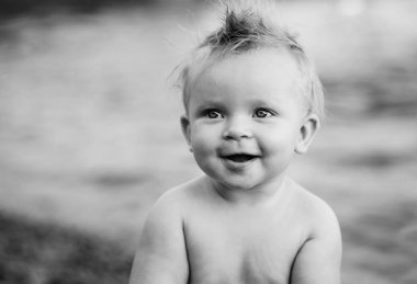 Bebek Plajda portresi kapatın