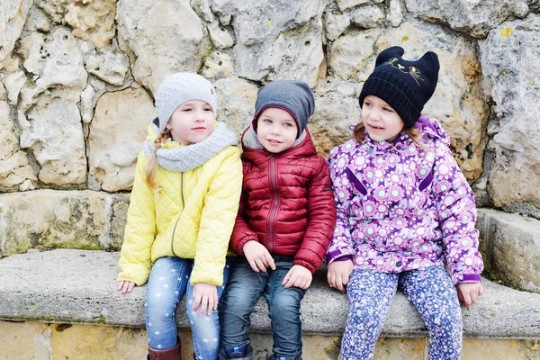 Three Funny Children Outdoors Cold Time — Stock Photo, Image