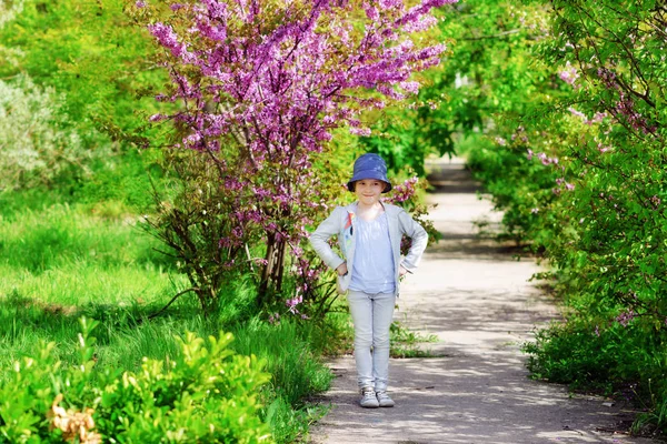 Little Funny Girl Walking Spring Garden — Stock Photo, Image