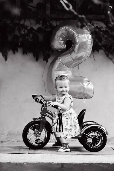 Birthday of toddler girl — Stock Photo, Image