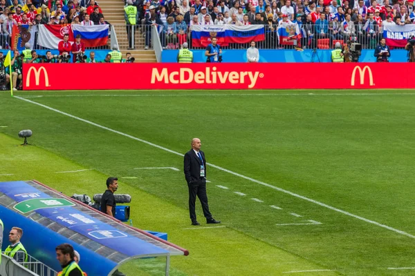 Moscow, Rusya Federasyonu - 14 Haziran 2018: Rus Koç takım Stanislav Cherchesov Rusya 2018 futbol Dünya Kupası açılış maçında Luzhniki Stadı.