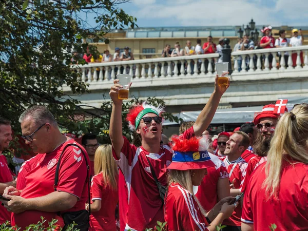 Moskwa Rosja Czerwca 2018 Fanów Piłki Nożnej Placu Czerwonym Podczas — Zdjęcie stockowe