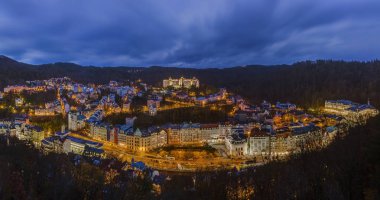 Çek Cumhuriyeti 'nde Karlovy Vary - seyahat ve mimari geçmişi
