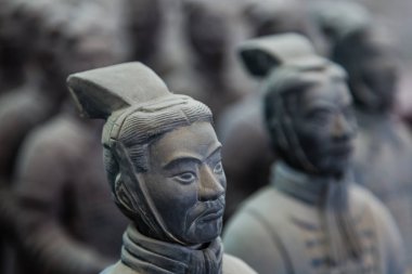 Xian Çin 'deki ünlü Terracotta Ordusu savaşçıları - seyahat geçmişi