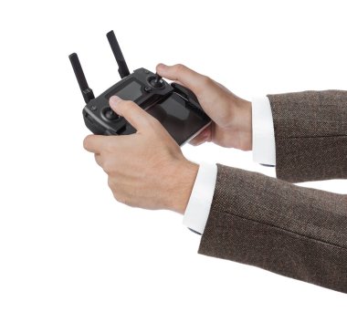 Radyo kontrol elinde - beyaz arka plan üzerinde izole