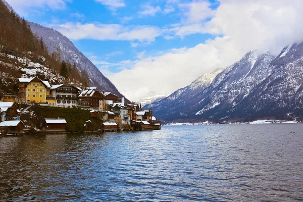 Λίμνη Hallstatter Στο Χειμώνα Σάλτσμπουργκ Αυστρίας Χωριό Χάλστατ — Φωτογραφία Αρχείου