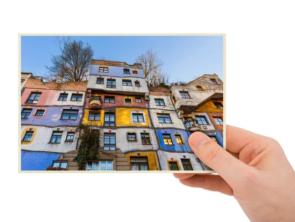 Hand Und Hundertwasserhaus Wien Österreich Mein Foto Isoliert Auf Weißem — Stockfoto