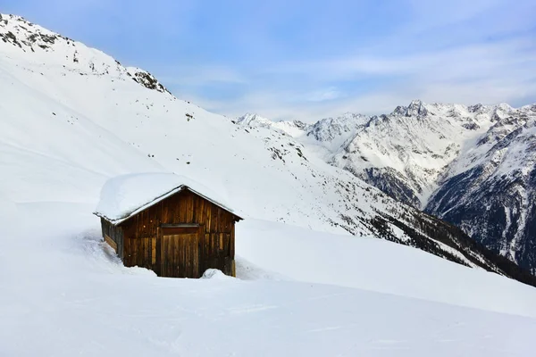 Huis Bergen Skigebied Solden Oostenrijk Natuur Sport Achtergrond — Stockfoto