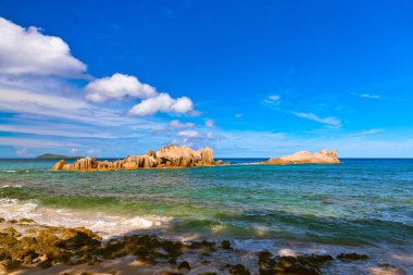 Seyşeller 'deki tropik plaj - doğa geçmişi