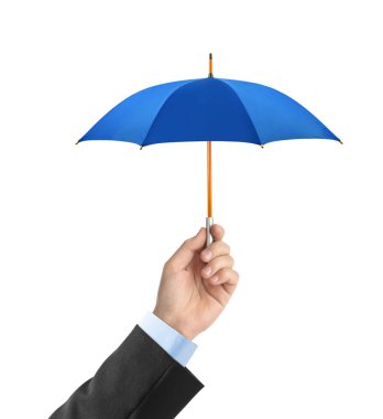 Beyaz arkaplanda küçük şemsiyeli el