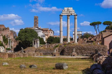 Roma Forumu Roma İtalya - mimari arka mahvediyor