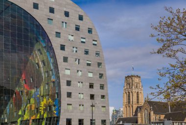 Markthal - ünlü Pazar Rotterdam Hollanda