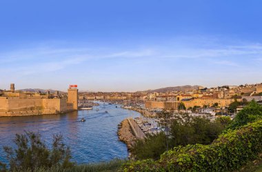 Kalesi ve Vieux Port - Marsilya Fransa