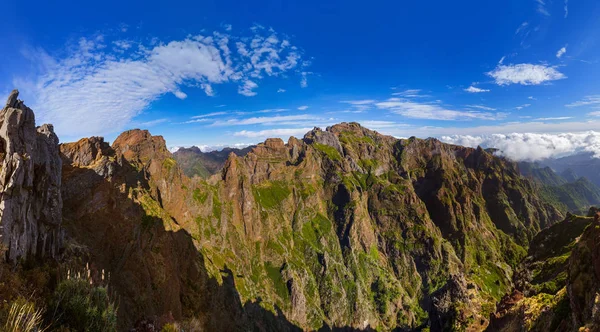 Pico do Arierio i Pico Ruivo - Madera Portugalia — Zdjęcie stockowe