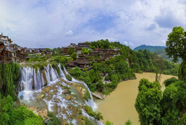 Furong antico villaggio e cascata - Hunan Cina — Foto Stock