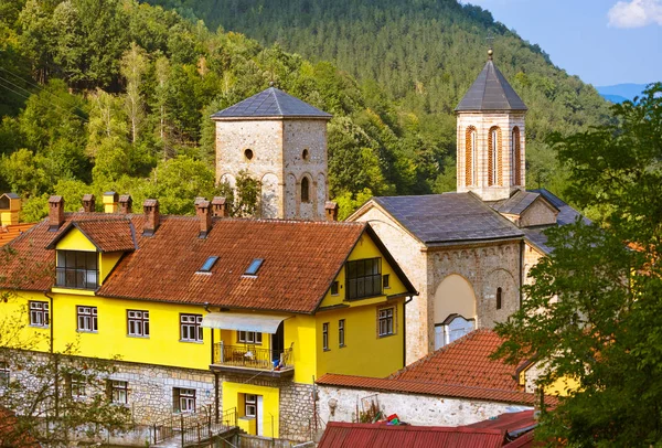 Средневековый монастырь Раца - Сербия — стоковое фото