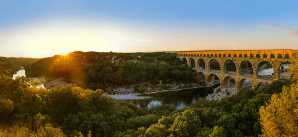 Aqueduct Pont du Gard - Provence France — Stok fotoğraf