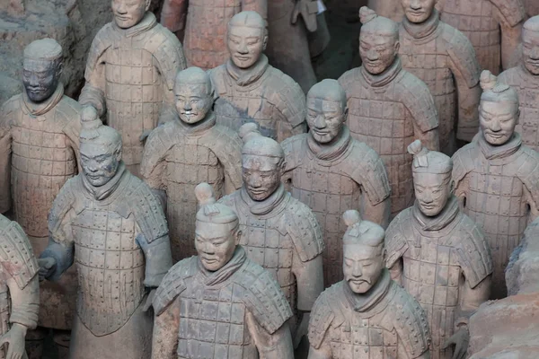 Krigare av berömda Terrakottaarmén i Xian Kina — Stockfoto