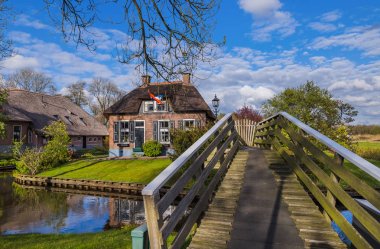 Tipik Hollanda Köyü Giethoorn Hollanda
