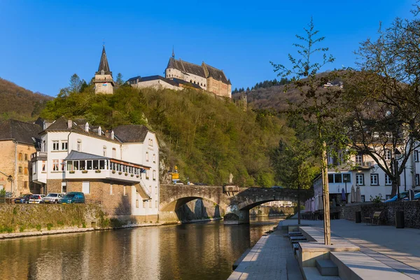 Lüksemburg 'daki Vianden Kalesi — Stok fotoğraf