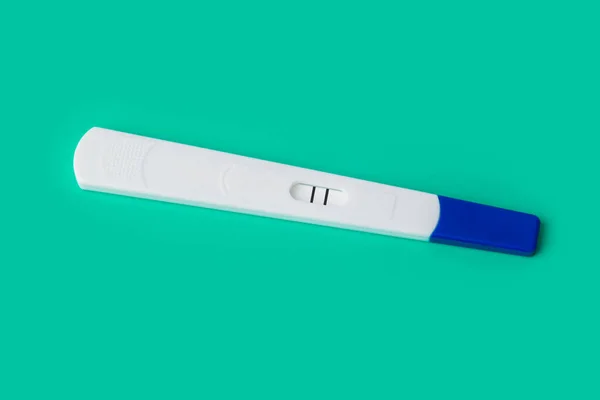 Teste de gravidez (duas linhas ) — Fotografia de Stock
