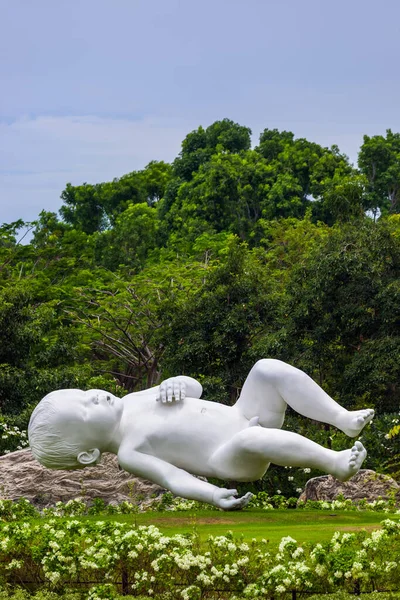 Posąg Śpiące Dziecko Singapurze Architektura Tło Podróży — Zdjęcie stockowe