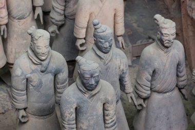 Xian Çin 'deki ünlü Terracotta Ordusu savaşçıları - seyahat geçmişi