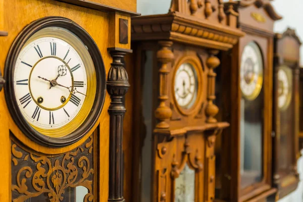Relógios Vintage Fundo Tempo Abstrato — Fotografia de Stock