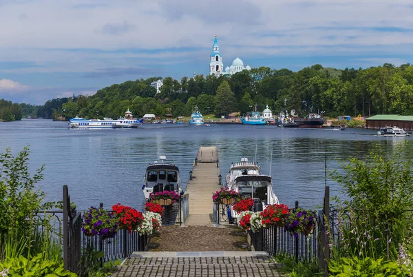 Mosteiro Ilha Valaam Lago Ladoga Carélia Rússia Arquitetura Fundo — Fotografia de Stock