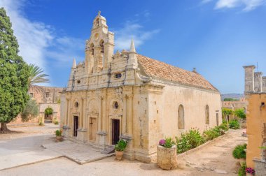 Crete ünlü Arkadi manastırda Venedik barok Kilisesi. Yunanistan. 16. yüzyılda inşa edilmiş ve neredeyse 1866 yılında Osmanlılar tarafından imha.