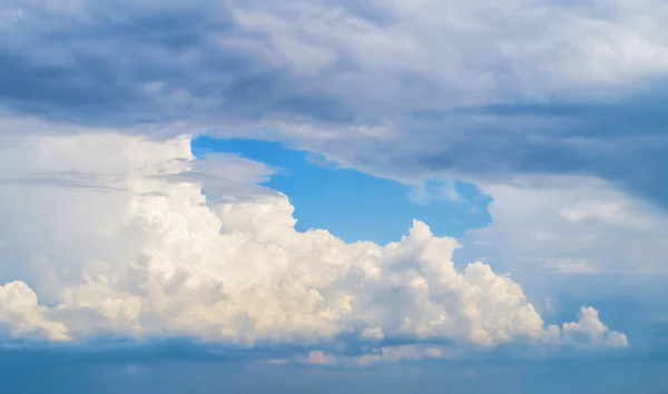 Ciel Dramatique Avec Lourds Nuages Fond Horizontal — Photo