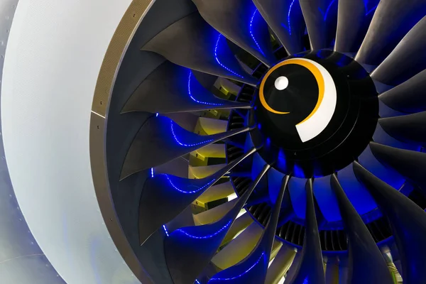 Turbo-jet engine of the plane on close up — Stock Photo, Image