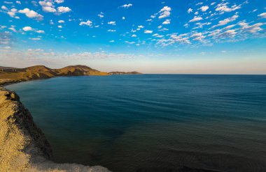 Koktebel yakınlarında gün batımı, Sessiz Körfez, Kırım